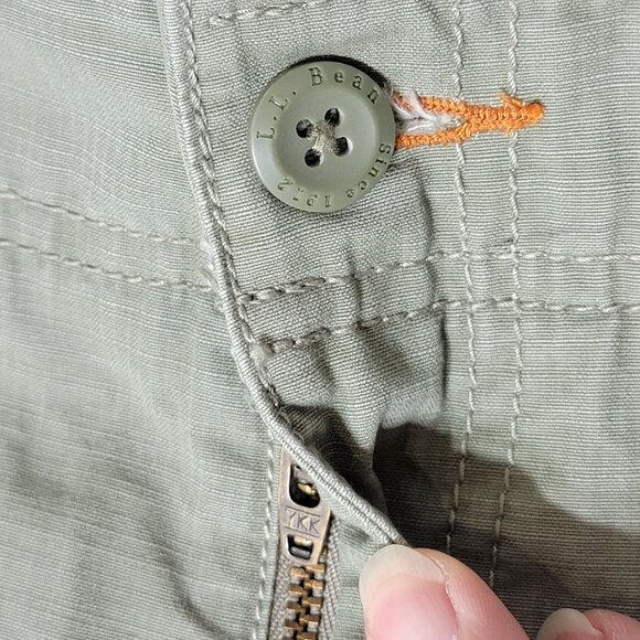LL Bean Mens Cargo Shorts Ripstop Natural Fit Olive Green Pockets Hiking Sz 38W - Picture 5 of 13